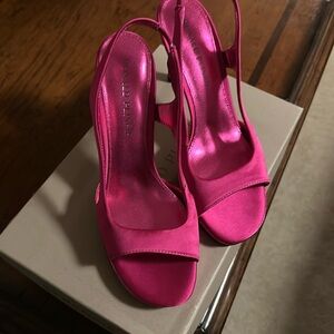 HOT PINK Donald Pliner 7.5